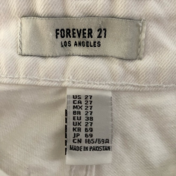 Forever21 distressed short/white size 27 - Picture 5 of 5